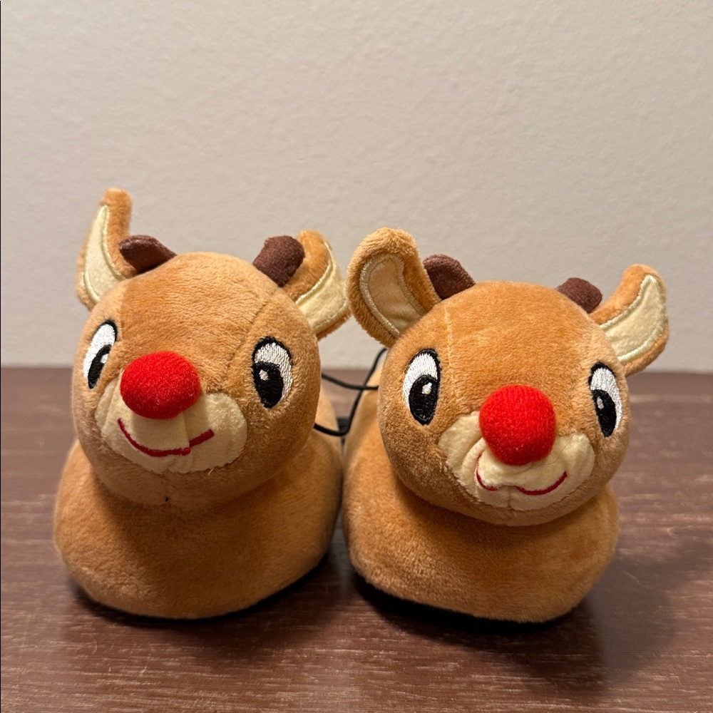 Rudolph The Red Nosed Reindeer Youth Slippers